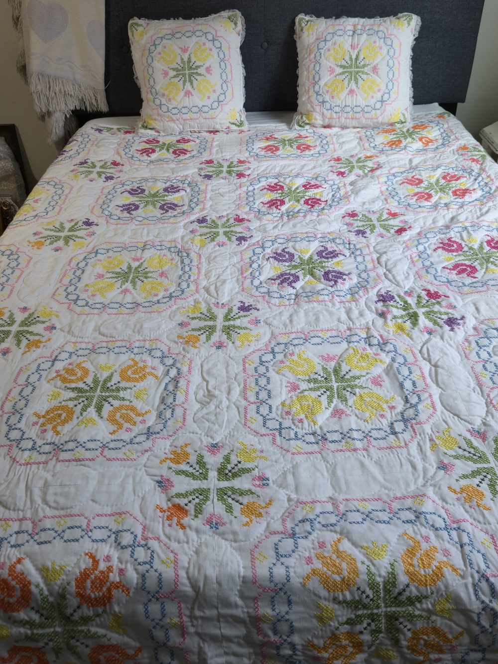 Vintage Handmade Floral Tulip Quilt Set - Signed Heirloom 3-Piece Lace Edge